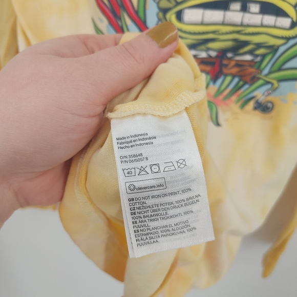 H&M | spongebob tee - Picture 7 of 7